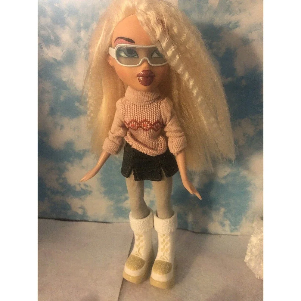 Gorgeous 🤩 Bratz Wintertime Wonderland Cloe Doll 😍 Must See ‼️